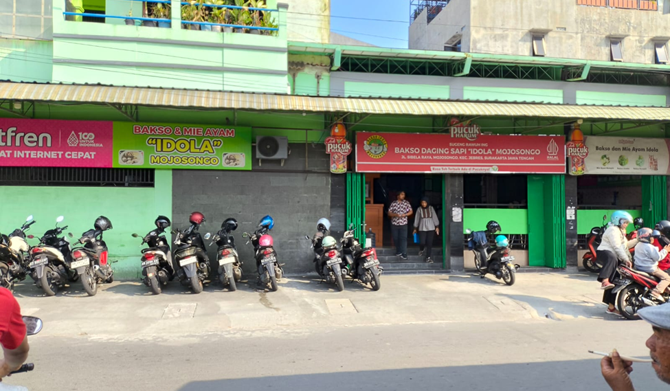 Rekomendasi Kuliner Murah : Bakso Mie Ayam IDOLA Mojosongo
